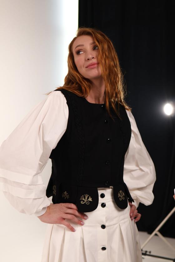 Камізельки, горсики, жилетки та кохти