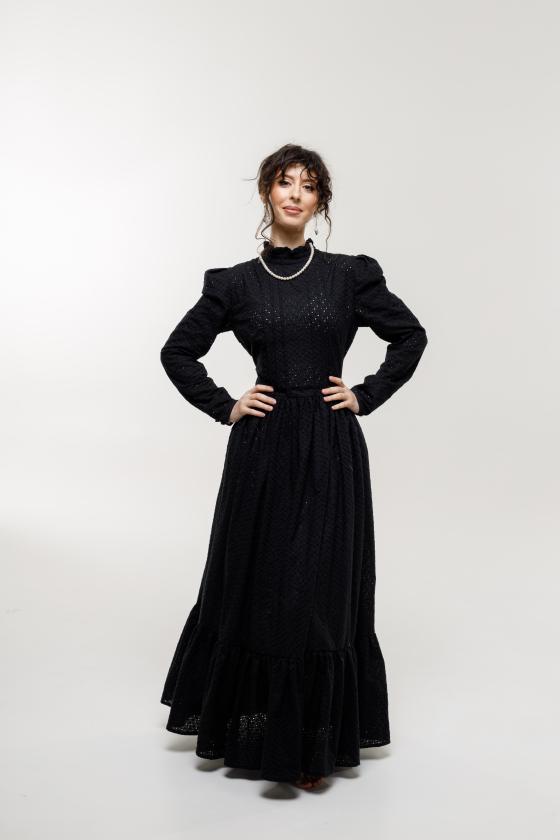 Сукня з прошви чорна