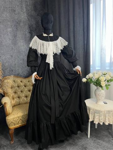 Сукня Муза, чорна з білим мереживом (Індивідуальне пошиття)