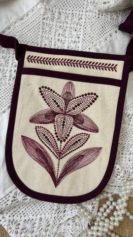 Кишенька Лілія