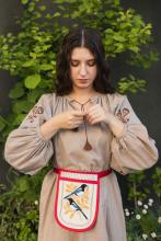 Кишеня Сороки червоне оздоблення Кишеня Сороки червоне оздоблення