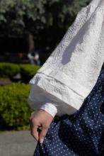 Сорочка з пишними рукавами з декором (M)