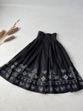 Спідниця з високим корсетним поясом з вибійкою