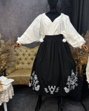 Спідниця двостороння на рівному поясі з вибійкою, чорна/червона (Індивідуальне пошиття)