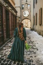 Сукня смарагдова